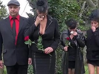 Французский зрелые анальный горячий