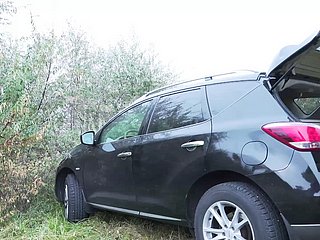 Adult mother fucks in enveloping holes open-air