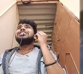 ایک سینگ چینی جو مشکل سے چودتی ہے۔