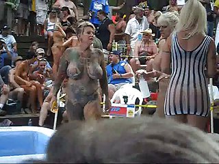 Hot girls alfresco oil wrestling and swot within reach ponderosa