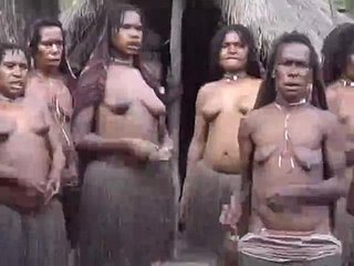 wanita Afrika topless