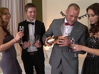Romantisch rendez-vous eindigde met groepsseks